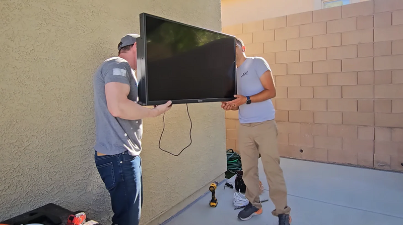 How to Install Outdoor TV Safely: Mounting Options for Any Outdoor Space