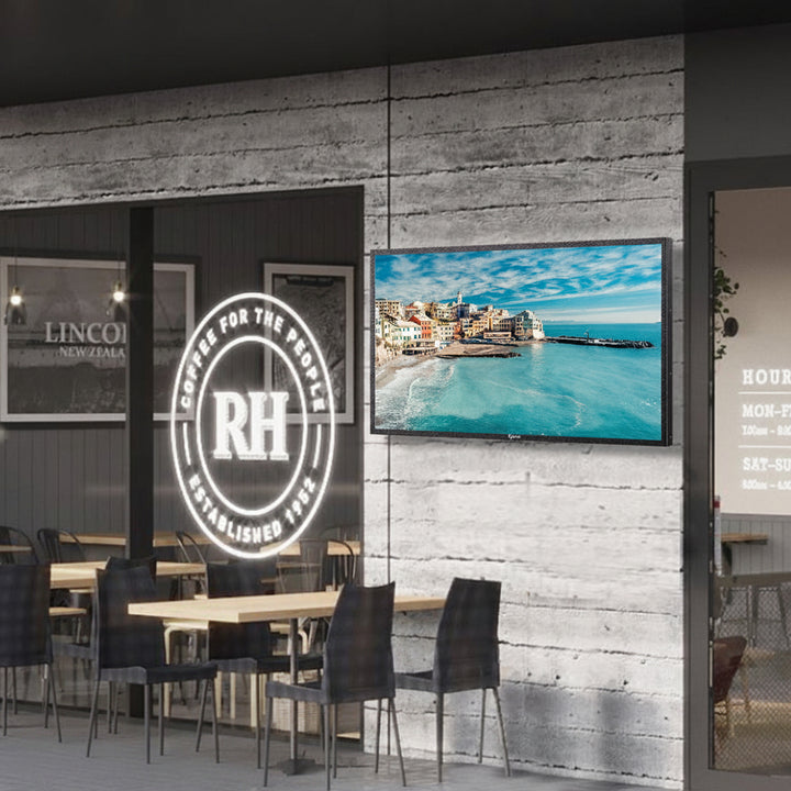 Outdoor Digital Signage Canada