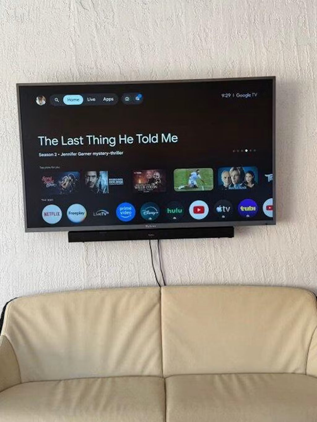 Téléviseur extérieur 2000Nit Google 65" - Série Pool Pro 2.0 2024